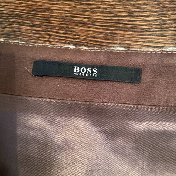 Hugo Boss Tweed Wool blend Miniskirt in Brown/Tan-Size 2 - Picture 2 of 10